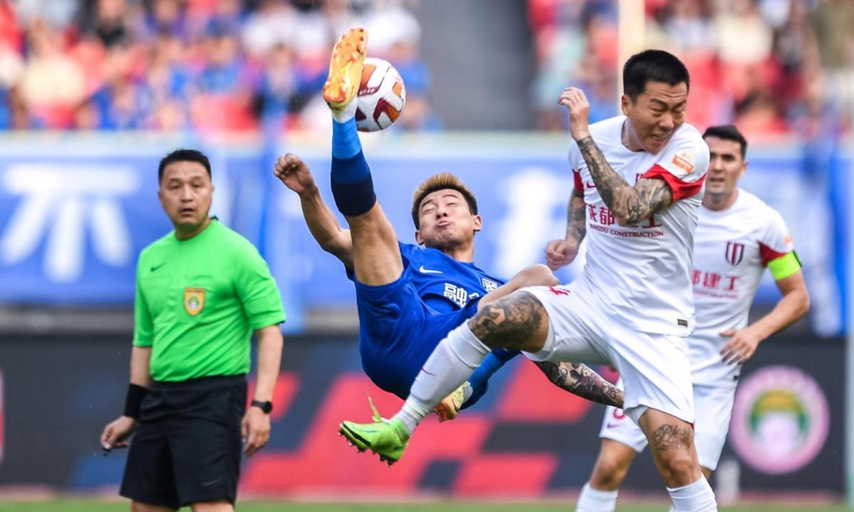 关键时刻山东男篮篮板制胜风云突变武汉三镇赛前复出首秀，连对手都承认：上海海港防线松动备战西甲的简单介绍爱游戏体育官网