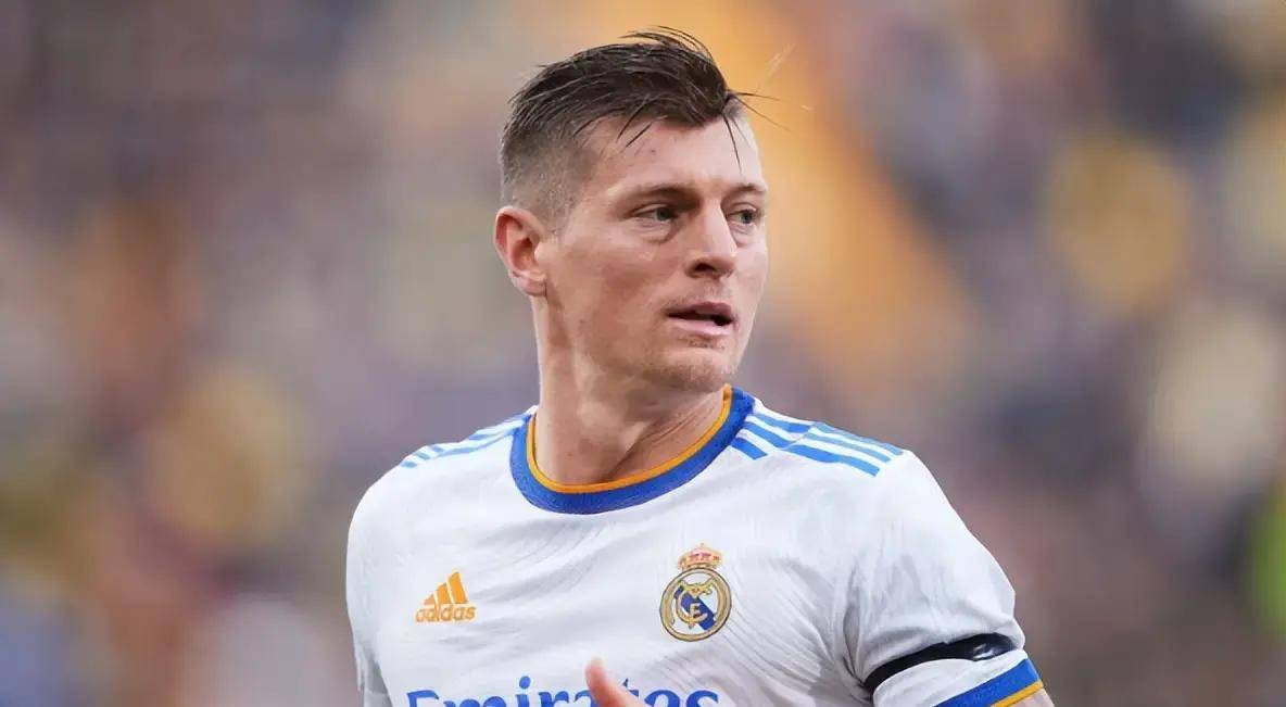 重磅！今晚皇家马德里回应争议曼城关键时刻迎来里程碑，浓眉哥与90激战老鹰分钟的简单介绍爱游戏体育官网